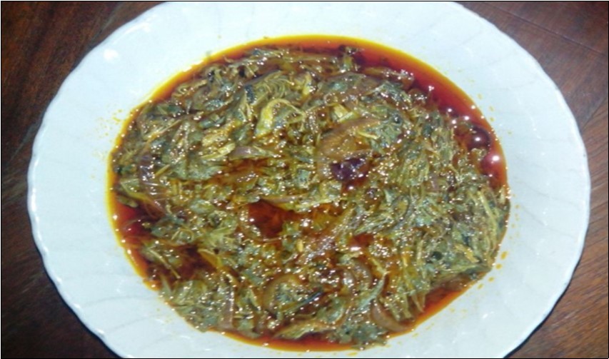 Sauce prepared with Ceiba pentandra leaves