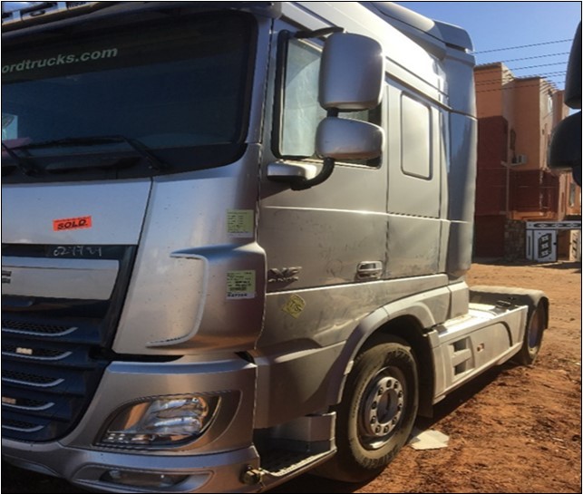 DAF XF 105 tractor head (2015)