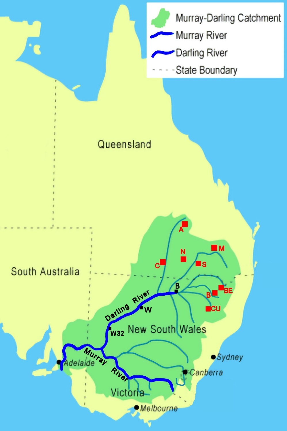 Map of eastern Australia showing the Murray and Darling Rivers and their tributaries in the Murray-Darling Basin (MDB). Northern MDB catchment rainfall sites used in the study (red font): Augathella (A); Cunnamulla (C); Normandy (N); Surat (S); Miles (M); Bellata (BE); Bingara (BI); Curlewis (CU). Darling River level sites using archived monthly river level data (black font): Bourke (B); Wilcannia (W); Weir32 (W32). Other locations marked are states and cities.