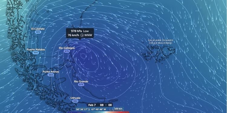 Article: Dragonhead Cyclone in The Falkland Islands (Malvines Islands) has Double Cote's Spiral Like NGC 5247